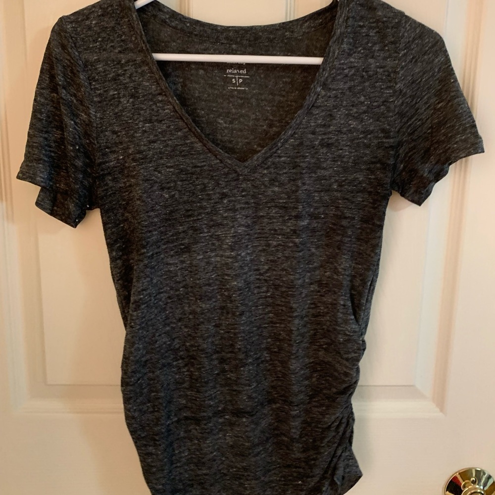💥5 for $30💥 Chambray Maternity Short Sleeve Tee